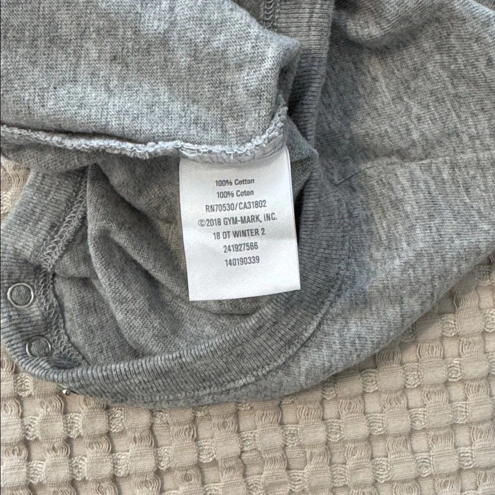 3/$15 🌸 Gymboree Long Sleeve Bodysuit Onesie Winter Bears